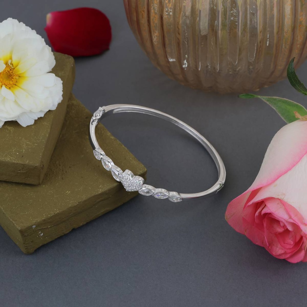 [KD-HLL-009] Heart Leafline Kada