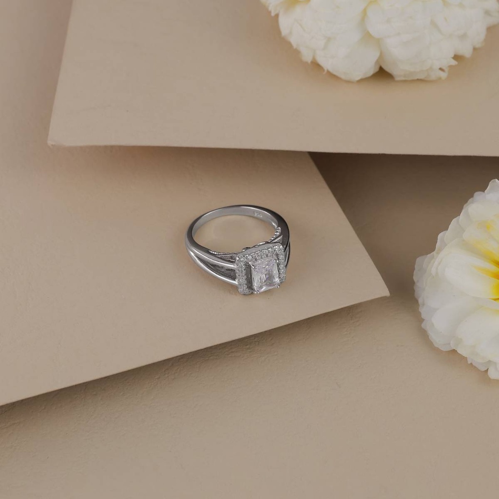 [RG-RSOL-006] Royal Solitaire Ring