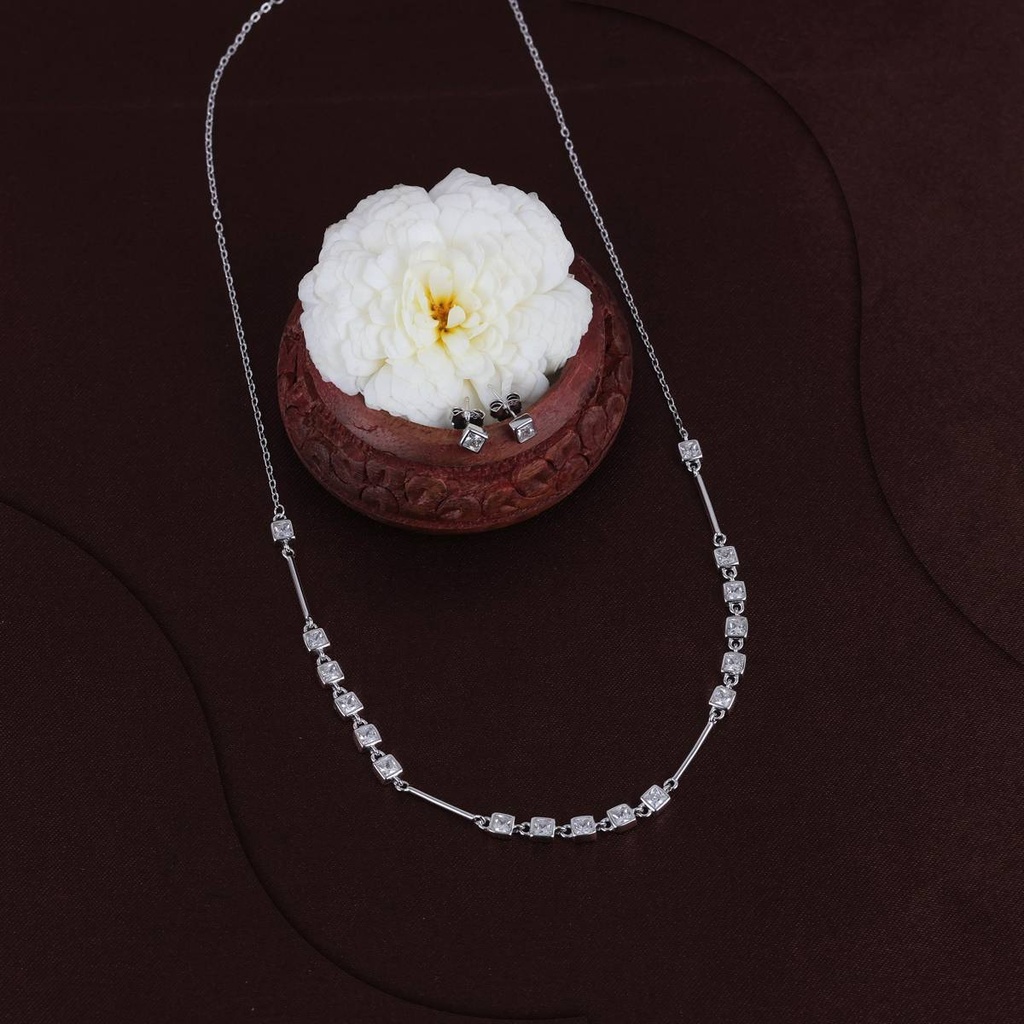 [NS-DIA-001] Classic Diamond Necklace Set